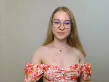 Chaturbate Best live sex cam show of abbymoore__
