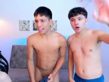 Chaturbate Live Sex Cam of burning_wallen