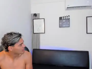Chaturbate Live Sex Cam of burning_wallen