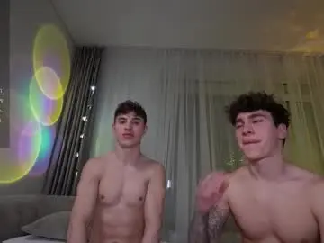 Chaturbate Free Porn Cam of evan_white_