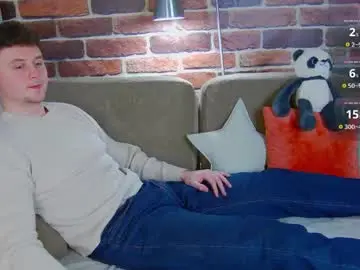 Chaturbate Live Sex Cam of alex_onelove