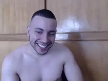 Chaturbate Sex Cam of armando_2002