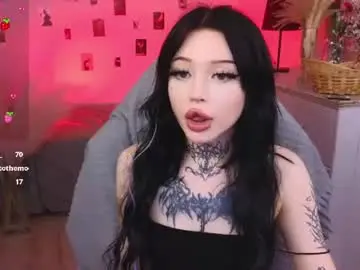 Chaturbate Live Sex Cam of emma_kirks