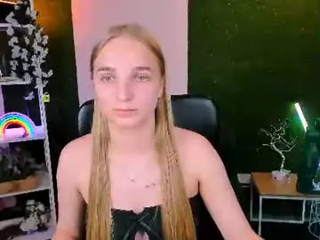 Chaturbate Nude Webcam of nikolo_rain