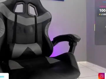 Chaturbate Watch Live Sex Cams of ayjeeem