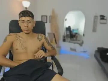 Chaturbate Adult Webcams of carlitosex09