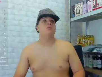 Chaturbate Free Porn Cam of bennett_alejoo