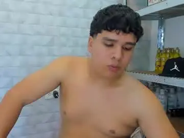 Chaturbate Sex Cam of bennett_alejoo