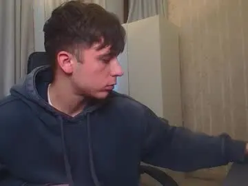 Chaturbate Watch Live Sex Cams of kellenwest