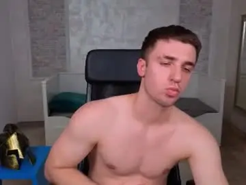 Chaturbate Live Sex Cam of kellenwest