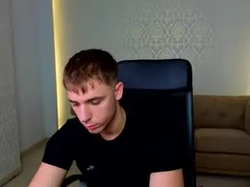 Chaturbate Free Live Porn of kellenwest