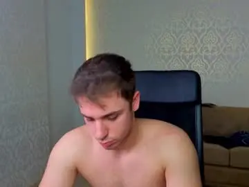 Chaturbate Best live sex cam show of kellenwest