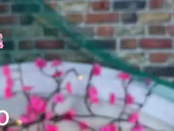 Chaturbate Live Sex Cam of sandragriff