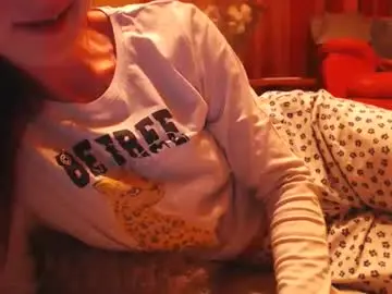 Chaturbate Sex Chat of andrasweetie