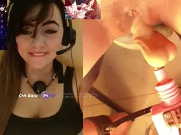 Chaturbate Best live sex cam show of lauriss_