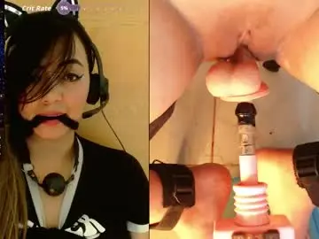 Chaturbate Adult Webcam of lauriss_