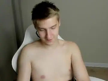 Chaturbate Live Sex Cam of mrsexycum4u