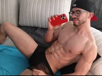 Chaturbate Best live sex cam show of phantom_bigger1