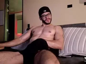 Chaturbate Sex Chat of phantom_bigger1