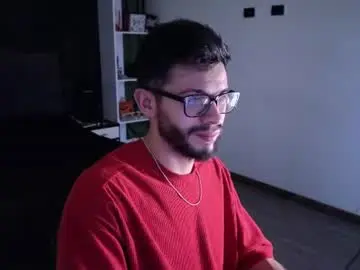 Chaturbate Free Porn Cam of phantom_bigger1