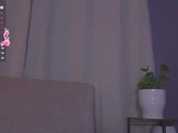 Chaturbate Watch Live Sex Cams of roselinedior