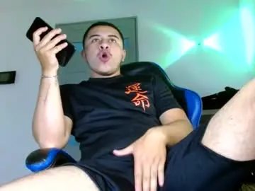 Chaturbate Live Porn of yourfavorite_bigclit