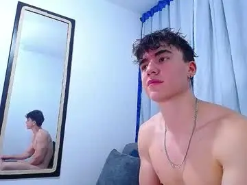 Chaturbate Live Sex Cam of andre_parker