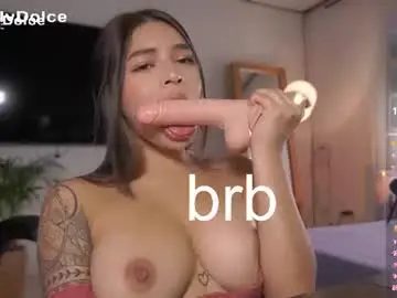 Chaturbate Live Porn of emely_dolce