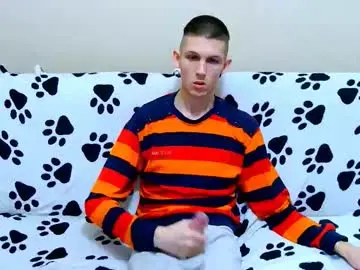 Chaturbate Free Porn Cam of lester_broo