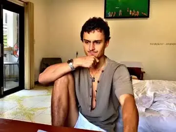 Chaturbate Live Sex Cam of orlando__bloom