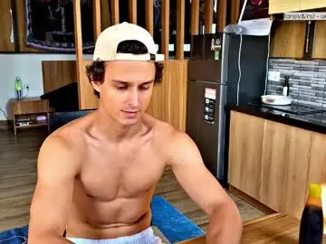 Chaturbate Watch Live Sex Cams of orlando__bloom