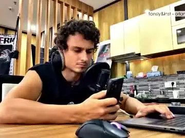 Chaturbate Free Live Porn of orlando__bloom