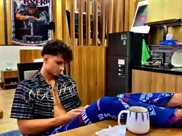 Chaturbate Live Sex Cam of orlando__bloom