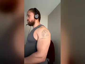 Chaturbate Free Porn Cam of thomasgwhitecft