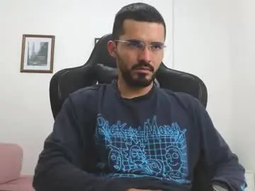 Chaturbate Live Porn of alejandroo_7