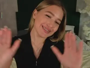 Chaturbate Sex Chat of evelina_chapman