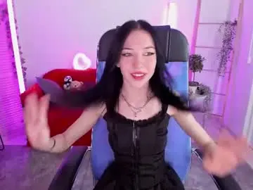 Chaturbate Live Sex Cam of evielaine