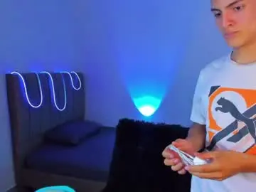 Chaturbate Live Sex Cam of matiius18