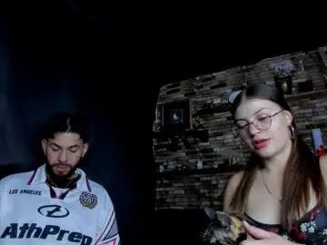 Chaturbate Live Sex Cam of mia_and_vincentt