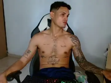 Chaturbate Live Sex Cam of master_hot777