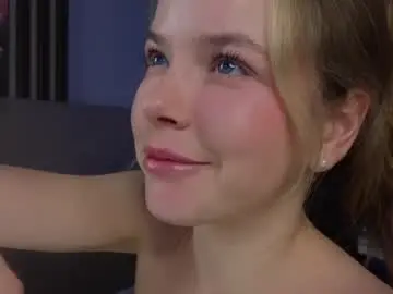 Chaturbate Watch Live Sex Cams of milly_shy