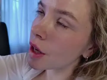 Chaturbate Private Sex Chat of milly_shy