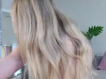 Chaturbate Nude Webcam of milly_shy