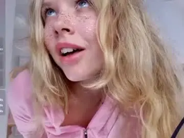 Chaturbate Free Live Porn of milly_shy