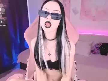 Chaturbate Live Sex of ophelia_amber
