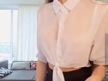 Chaturbate Live Sex Cam of dianelawrence
