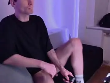 Chaturbate Live Sex Cam of maxxswellens