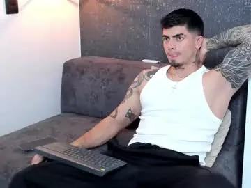 Chaturbate Nude Webcam of _mrcock_