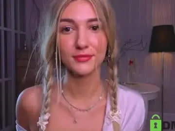 Chaturbate Watch Live Sex Cams of adelanovela