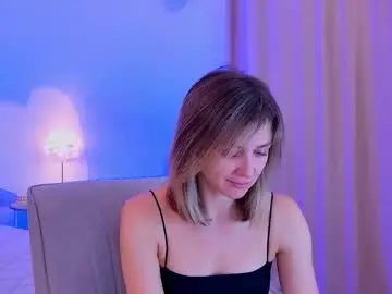 Chaturbate Live Sex Cam of cutemirage